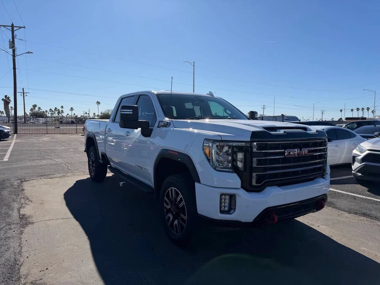 Used 2021 GMC Sierra 2500 AT4 w/ AT4 Premium Plus Package AWD/4WD image 15