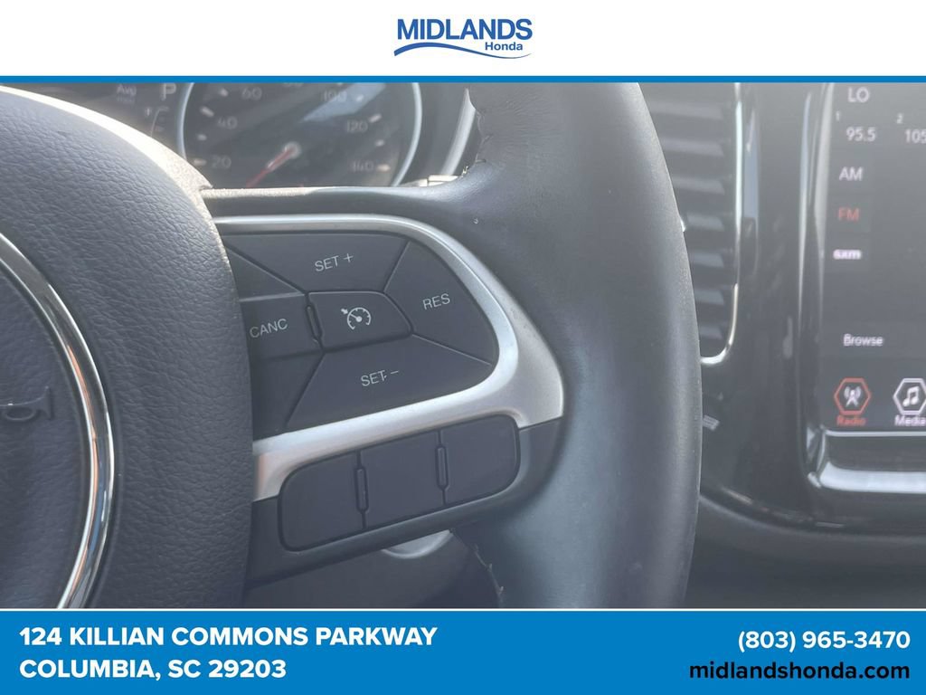 Used 2019 Jeep Compass Limited AWD/4WD image 19