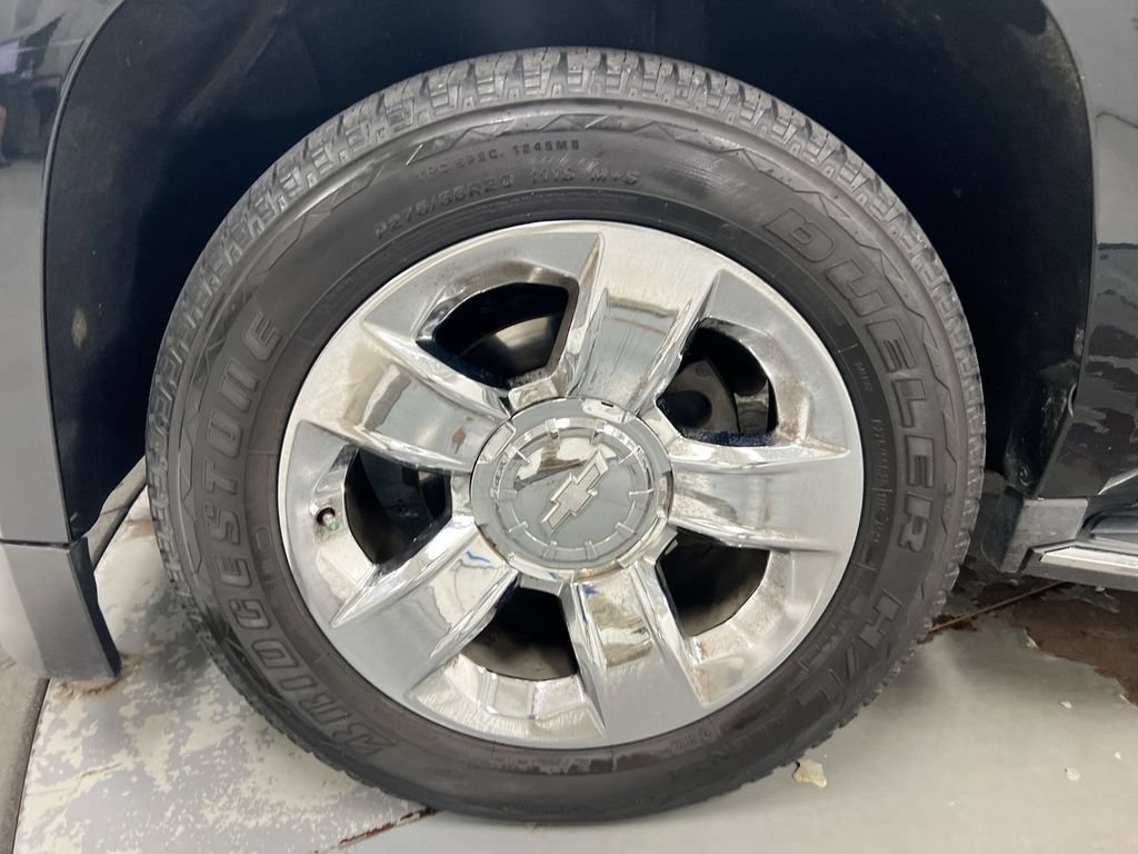 Used 2016 Chevrolet Suburban LTZ AWD/4WD image 29