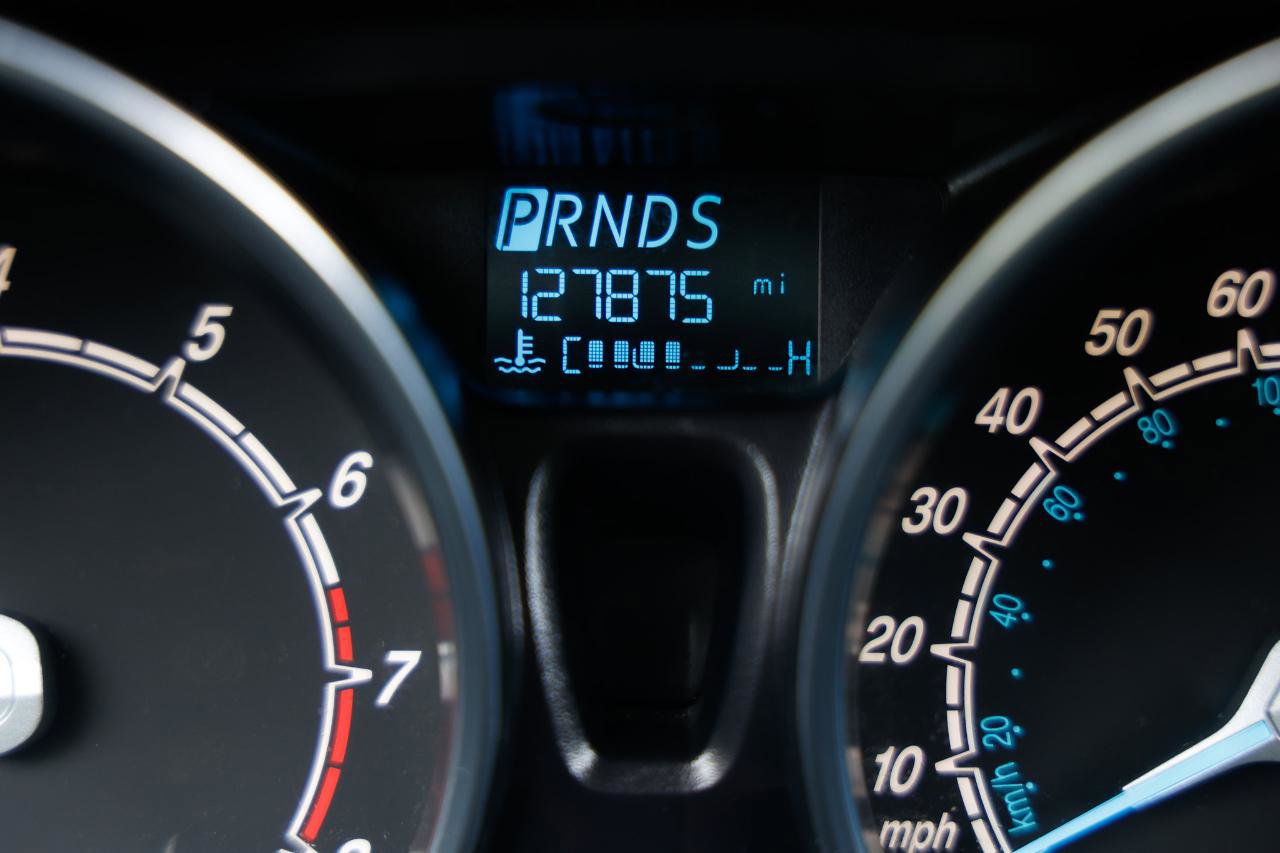 Used 2014 Ford Fiesta SE FWD image 40