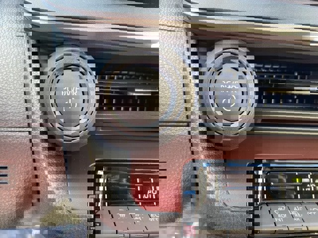 New 2026 Toyota Prius Plug-In Hybrid image 32