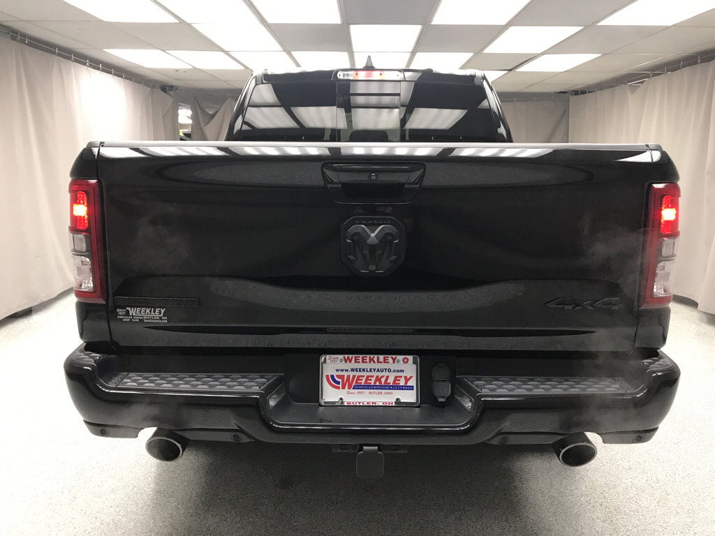 Used 2023 RAM 1500 Big Horn AWD/4WD image 3