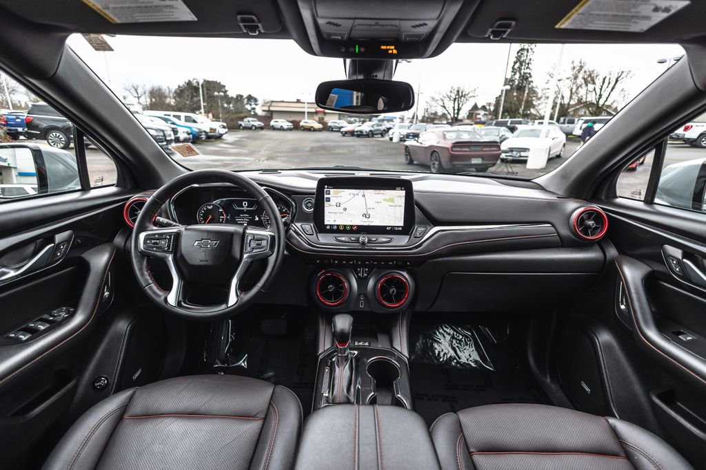 Used 2025 Chevrolet Blazer RS AWD/4WD image 23