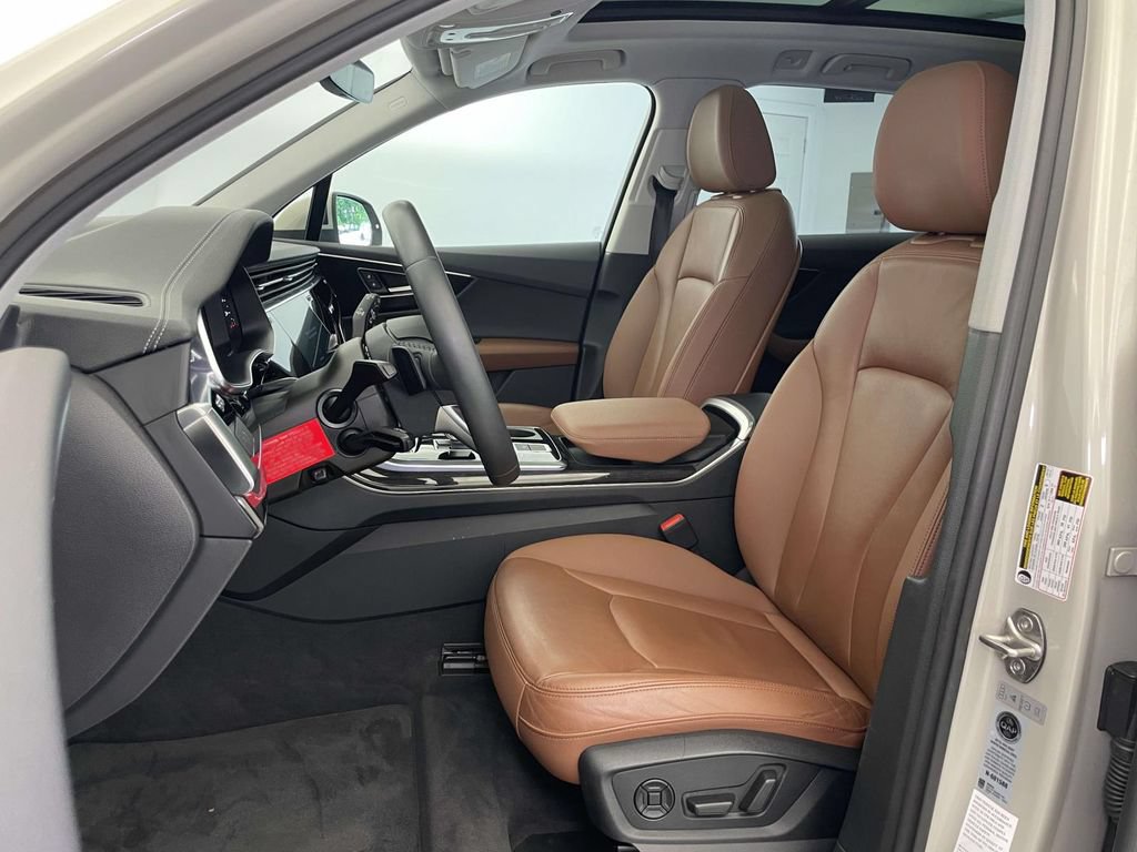Certified 2023 Audi Q7 3.0T Premium AWD/4WD image 5