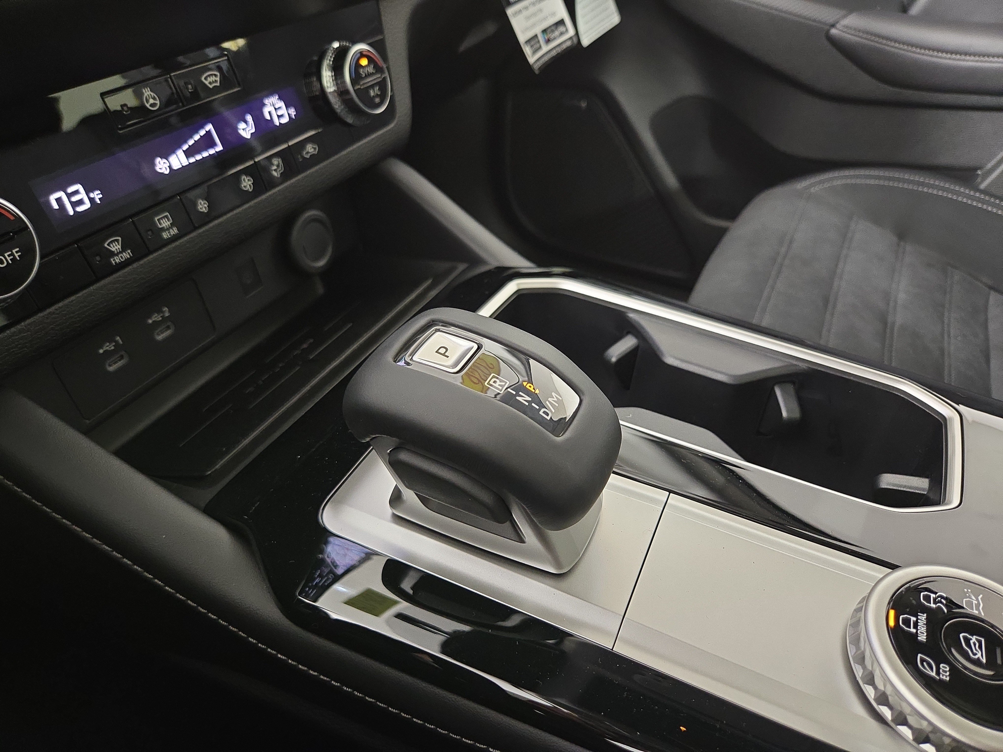 New 2026 Mitsubishi Outlander AWD image 24