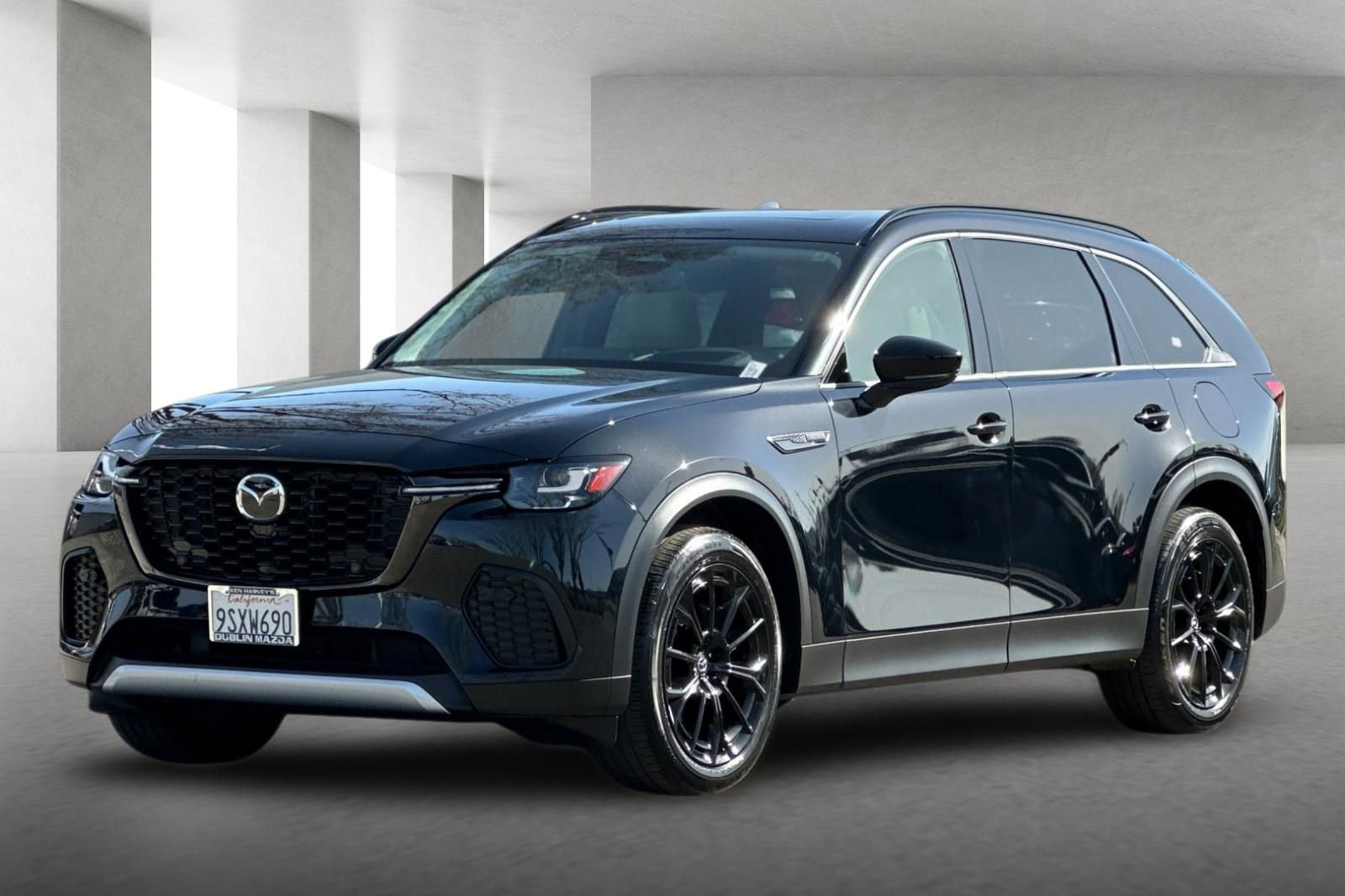 Certified 2025 MAZDA CX-70 3.3 Turbo w/ Premium Package image 8