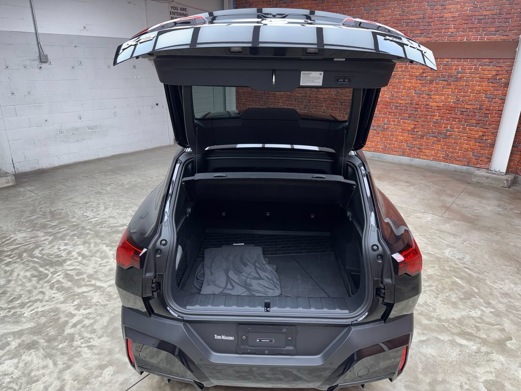 Used 2026 BMW X2 xDrive28i AWD/4WD image 27