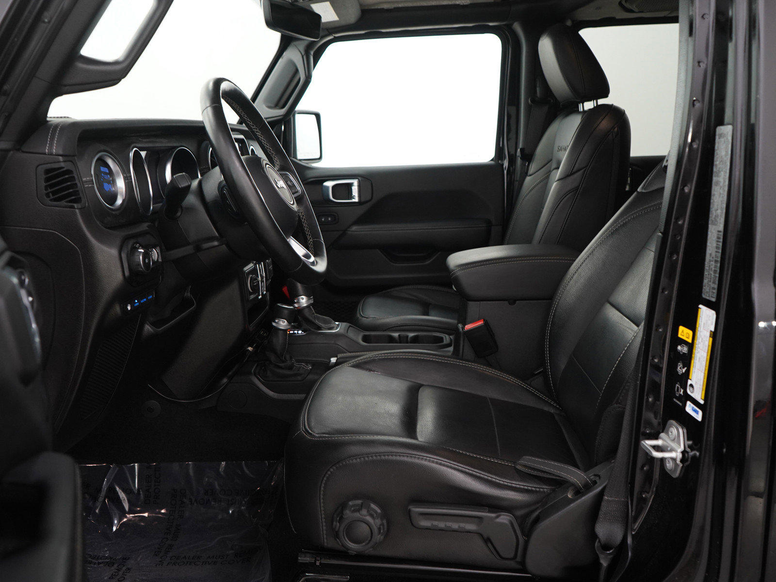 Used 2021 Jeep Wrangler Unlimited Sahara w/ Cold Weather Group image 20