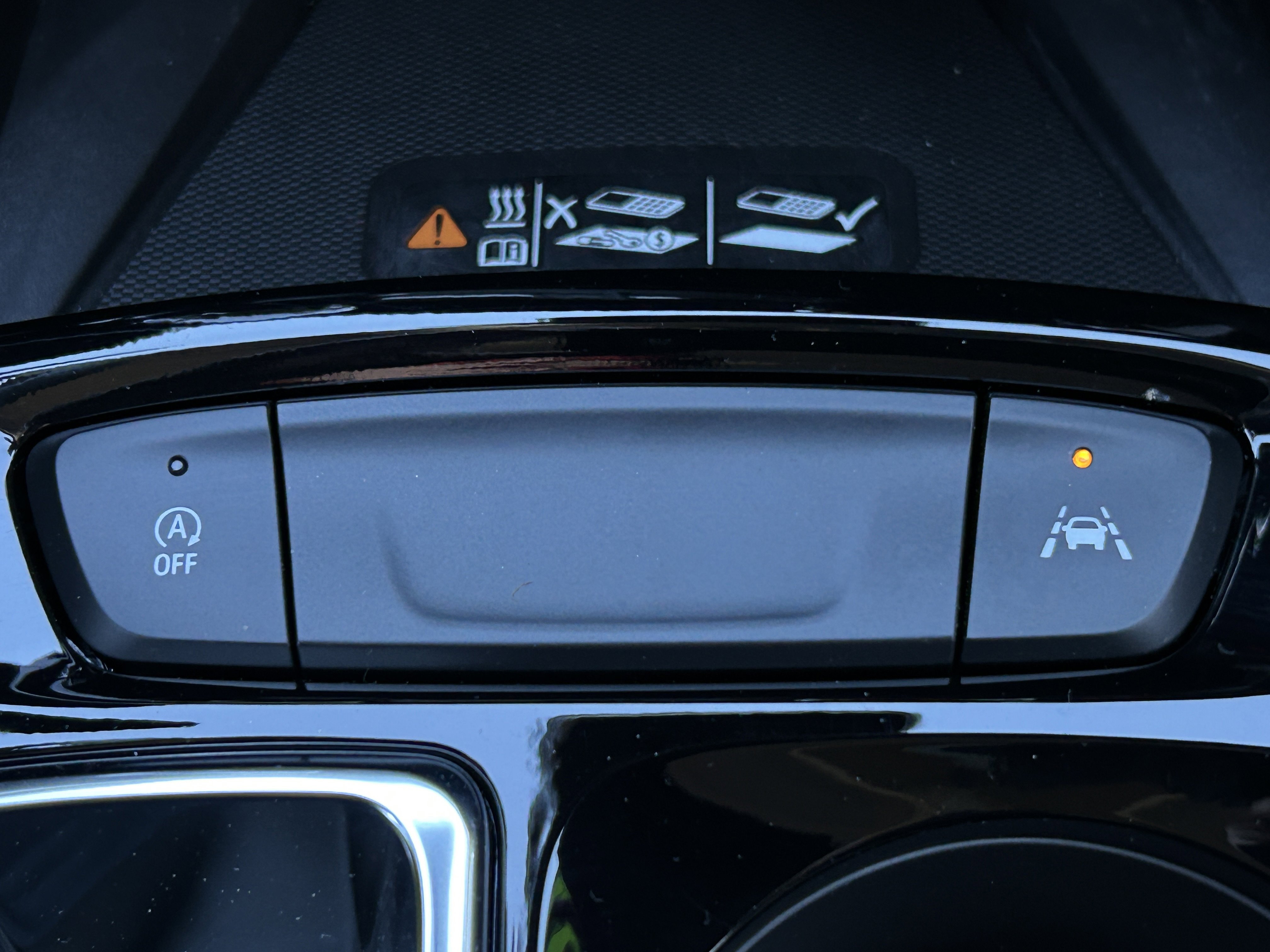 Used 2024 Chevrolet Trax ACTIV w/ Sunroof Package image 33