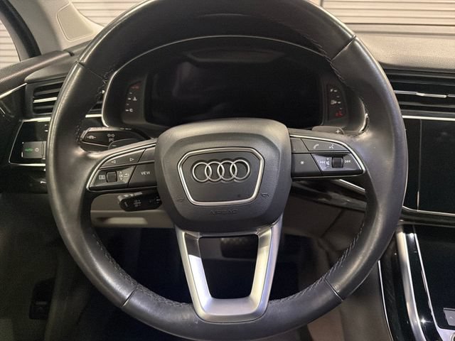 Used 2022 Audi Q7 3.0T Premium Plus w/ Premium Plus Package AWD/4WD image 14