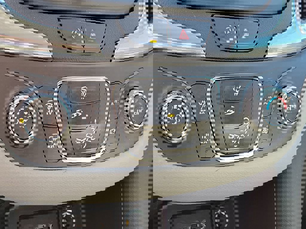 Certified 2024 Chevrolet Equinox LS AWD/4WD image 26