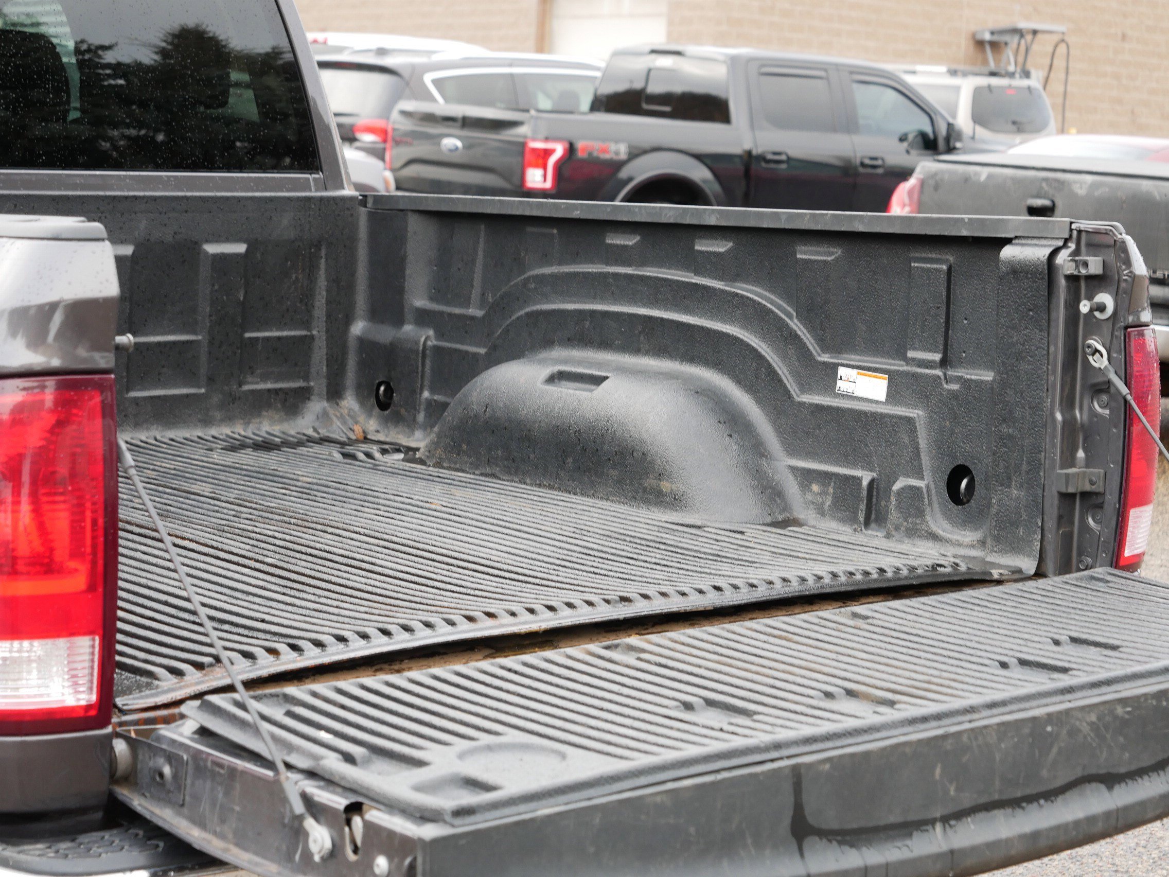 Certified 2024 RAM 1500 Classic SLT image 18