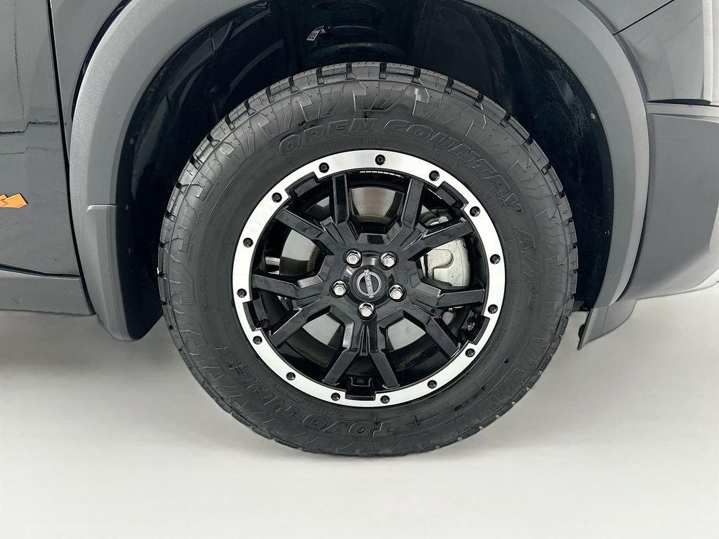 Used 2025 Nissan Pathfinder Rock Creek AWD/4WD image 30