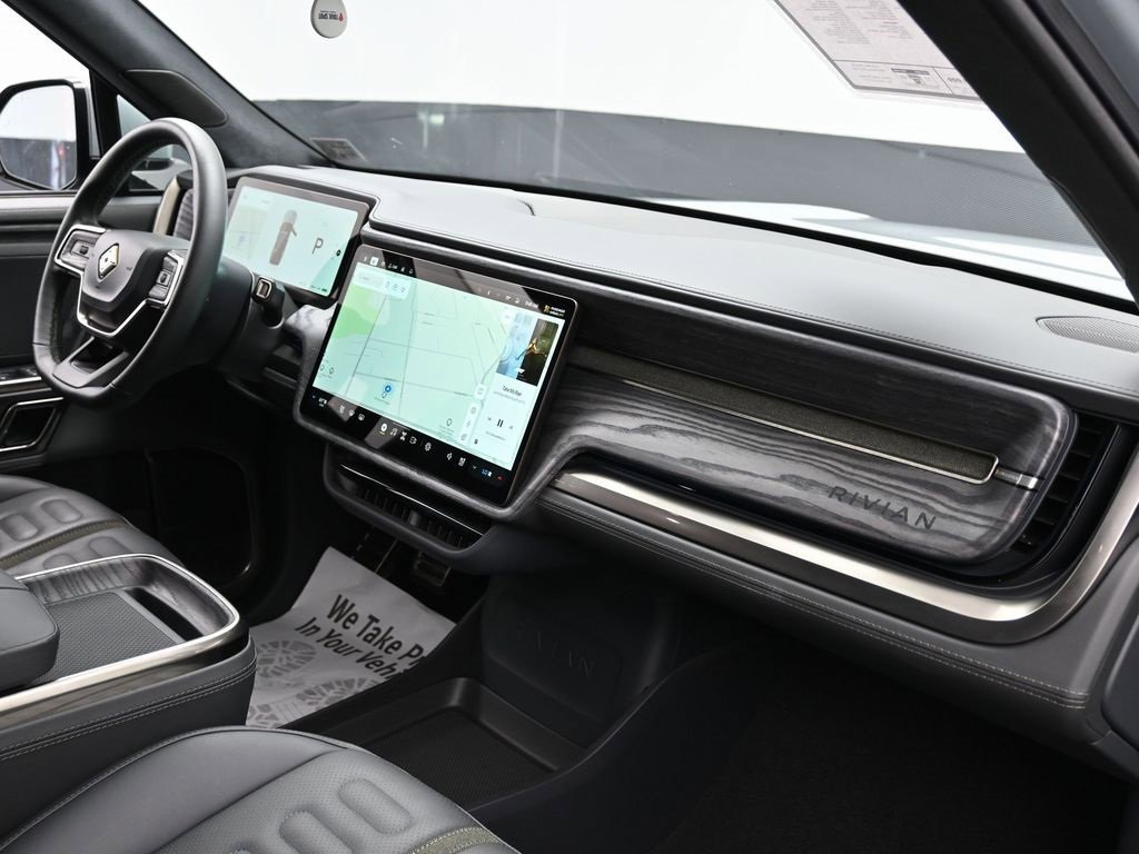 Used 2022 Rivian R1S Launch Edition image 31