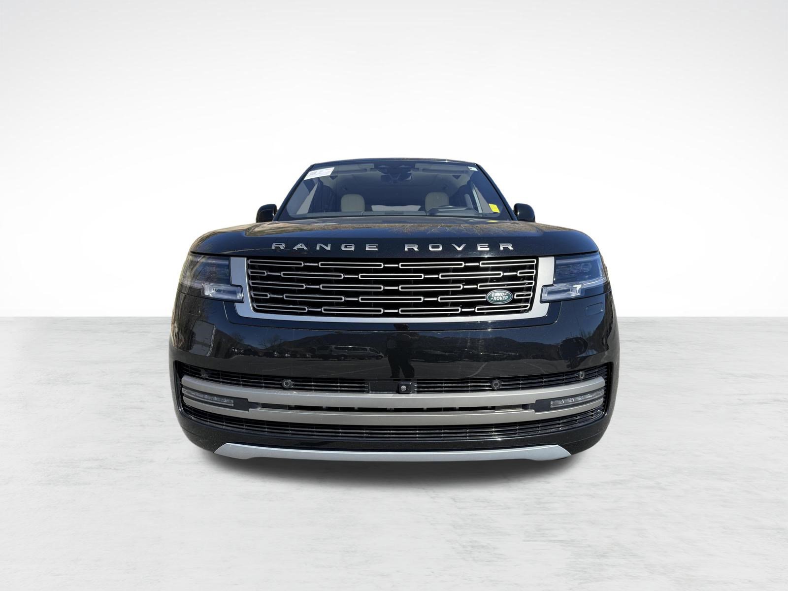 Certified 2023 Land Rover Range Rover SE image 6