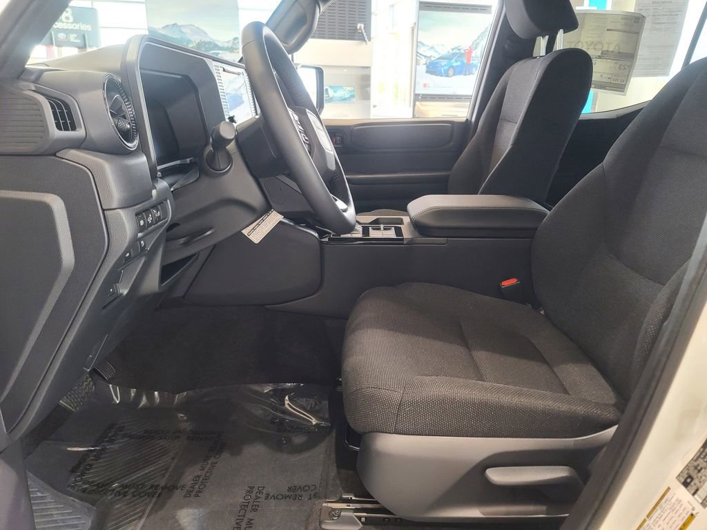 Used 2025 Toyota Land Cruiser image 24