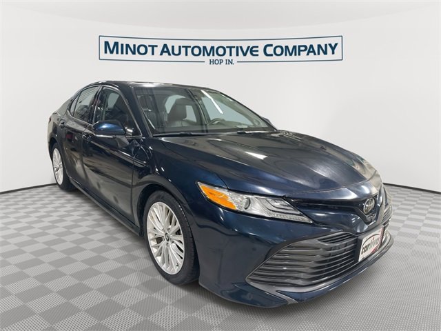 Used 2019 Toyota Camry XLE image 1
