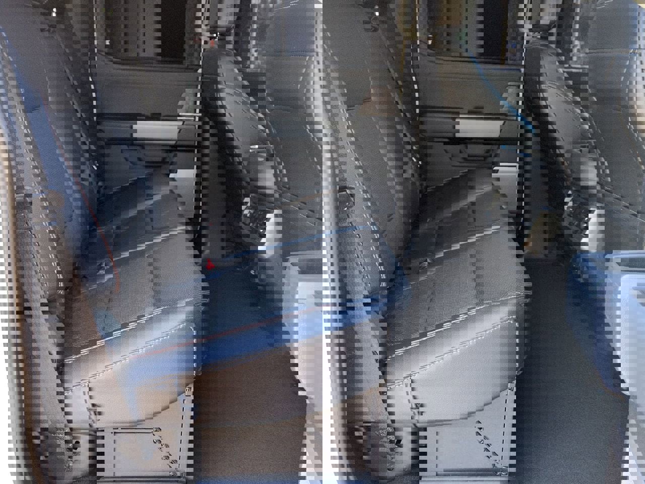 Used 2023 Ford F450 Lariat AWD/4WD image 24