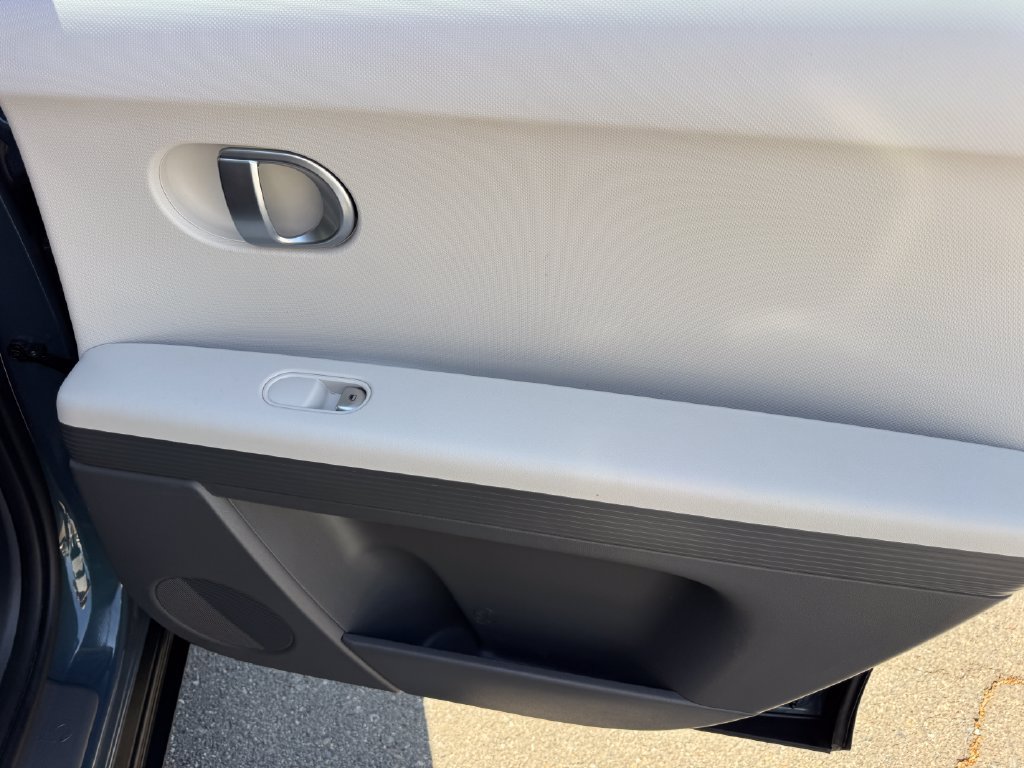 Certified 2024 Hyundai Ioniq 5 SE RWD image 14