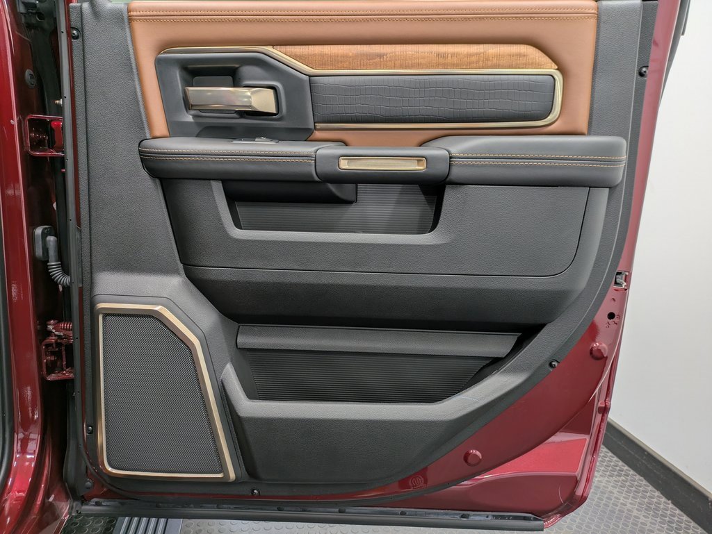 Used 2024 RAM 2500 Limited w/ Safety Group image 25