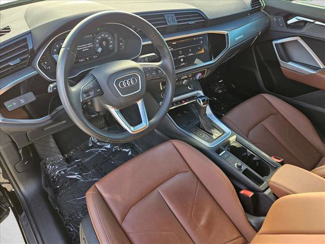 Used 2024 Audi Q3 2.0T Premium image 10