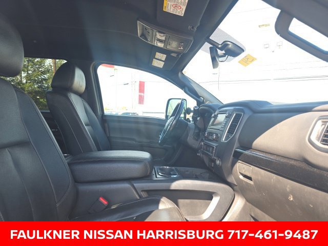 Certified 2019 Nissan Titan SL w/ Midnight Edition AWD/4WD image 7