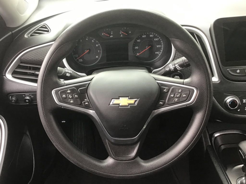 Used 2023 Chevrolet Malibu LT FWD image 19