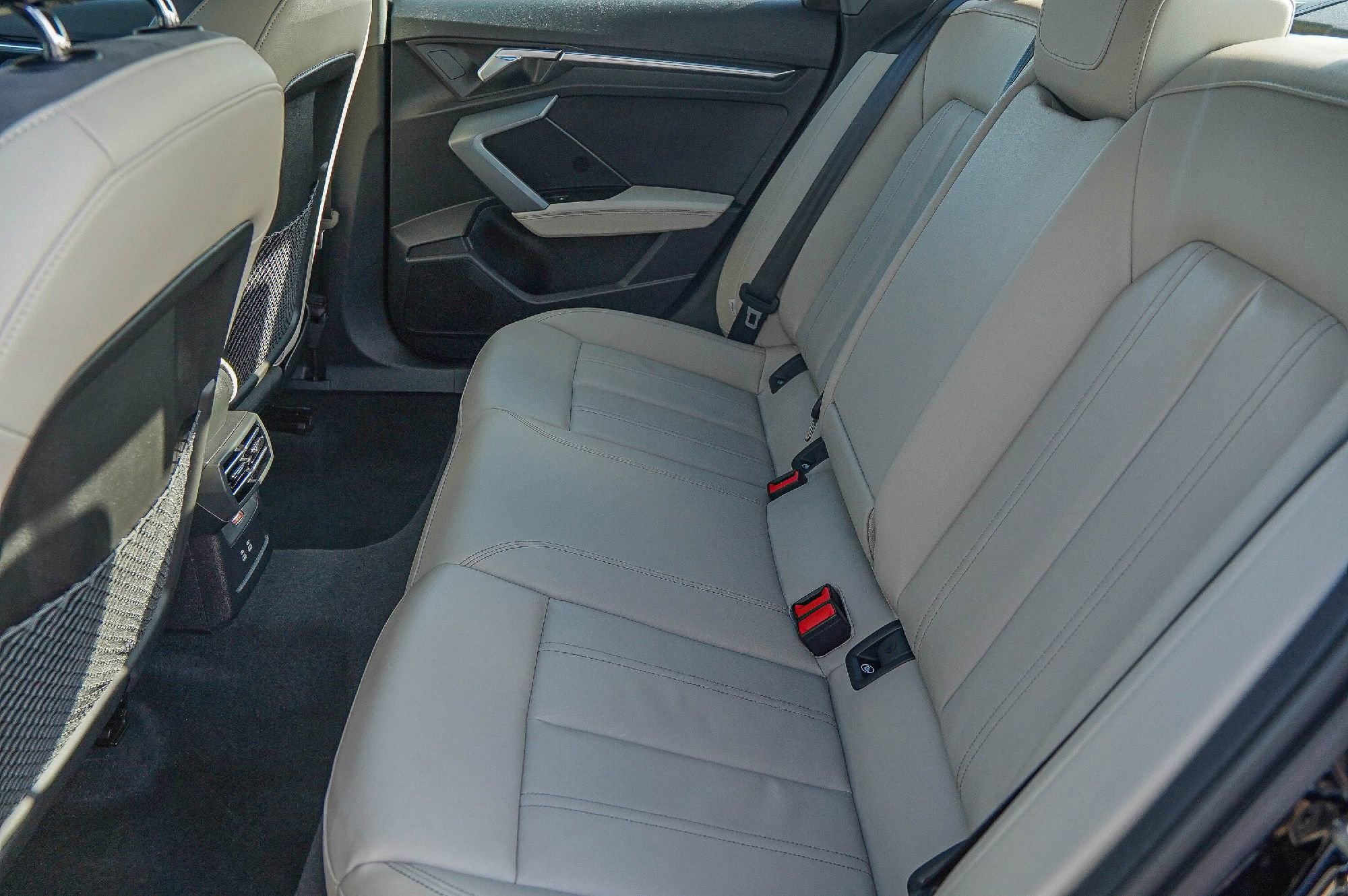 Certified 2025 Audi A3 2.0T Premium w/ Convenience Package image 29