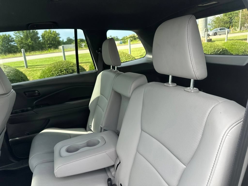 Used 2023 Honda Passport EX-L image 14