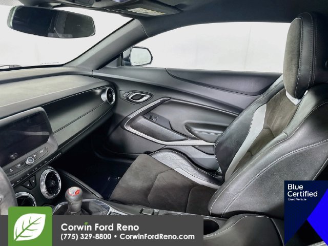 Used 2018 Chevrolet Camaro SS RWD image 25