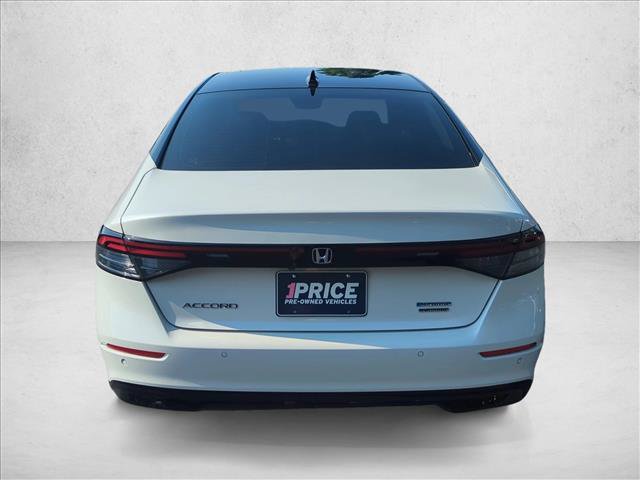 Used 2025 Honda Accord Touring image 7