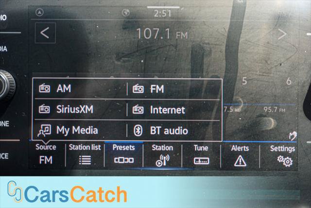 Used 2021 Volkswagen Tiguan SE FWD image 30