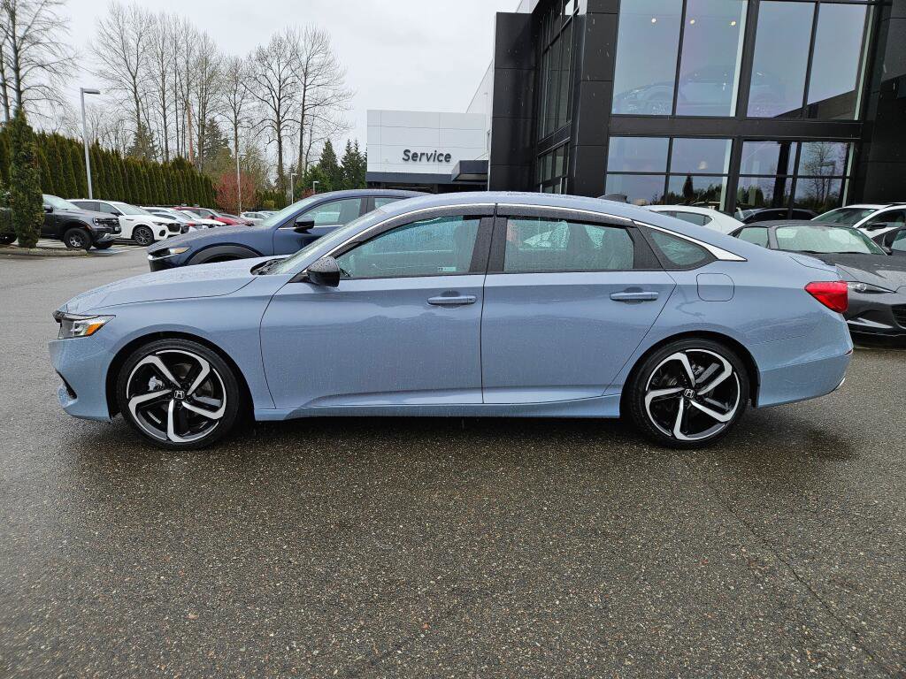 Used 2022 Honda Accord Sport image 2