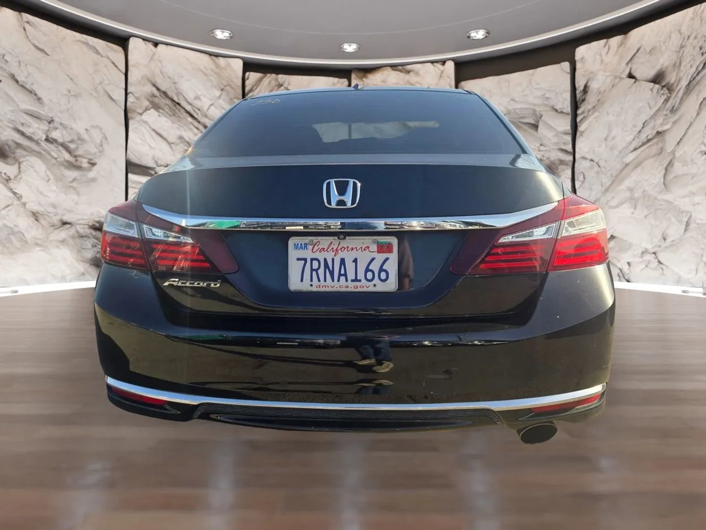 Used 2016 Honda Accord EX image 7