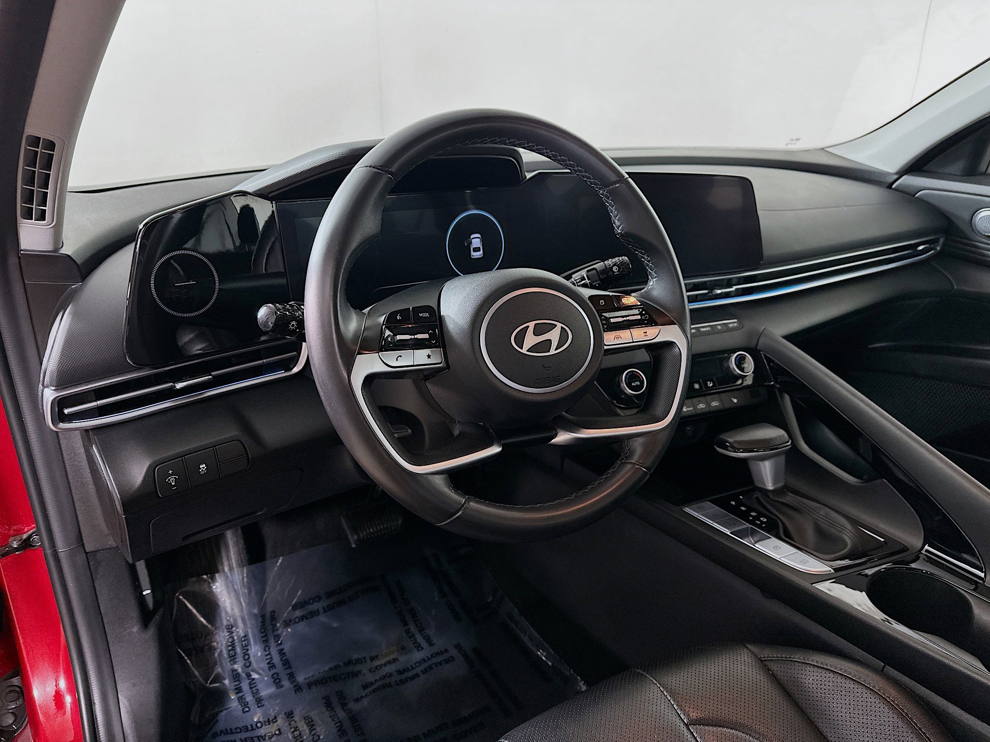 Certified 2024 Hyundai Elantra Limited image 9