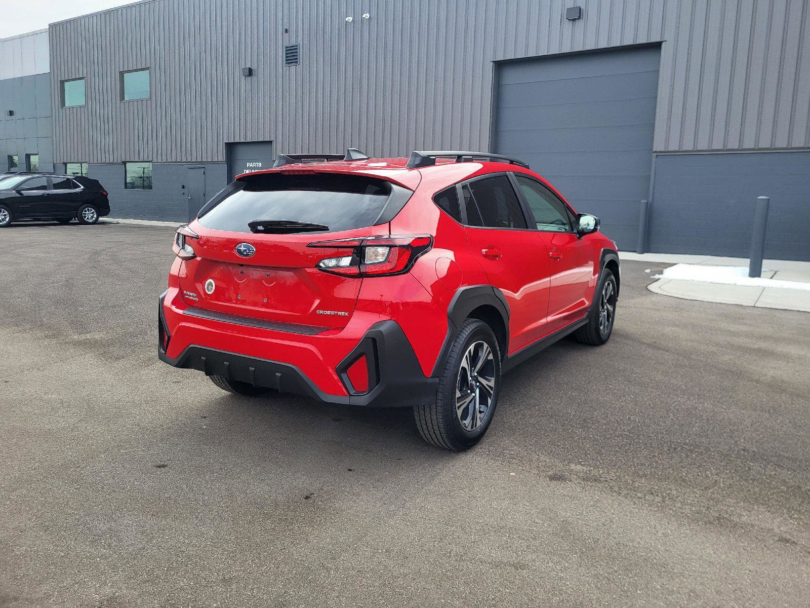 Used 2024 Subaru Crosstrek 2.0i Premium image 3
