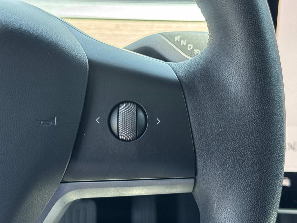 Used 2023 Tesla Model 3 Long Range AWD/4WD image 9