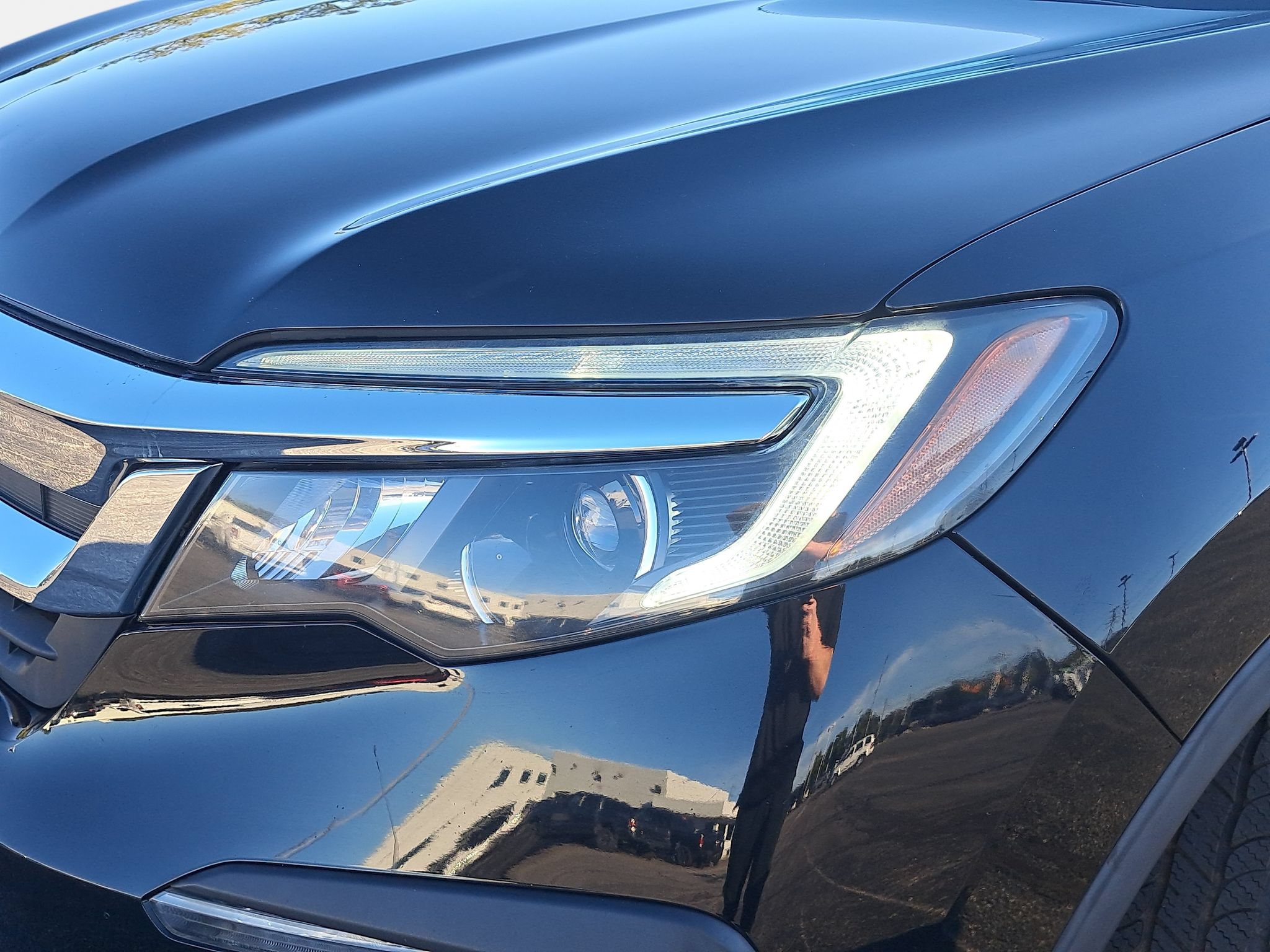 Used 2020 Honda Pilot LX image 29