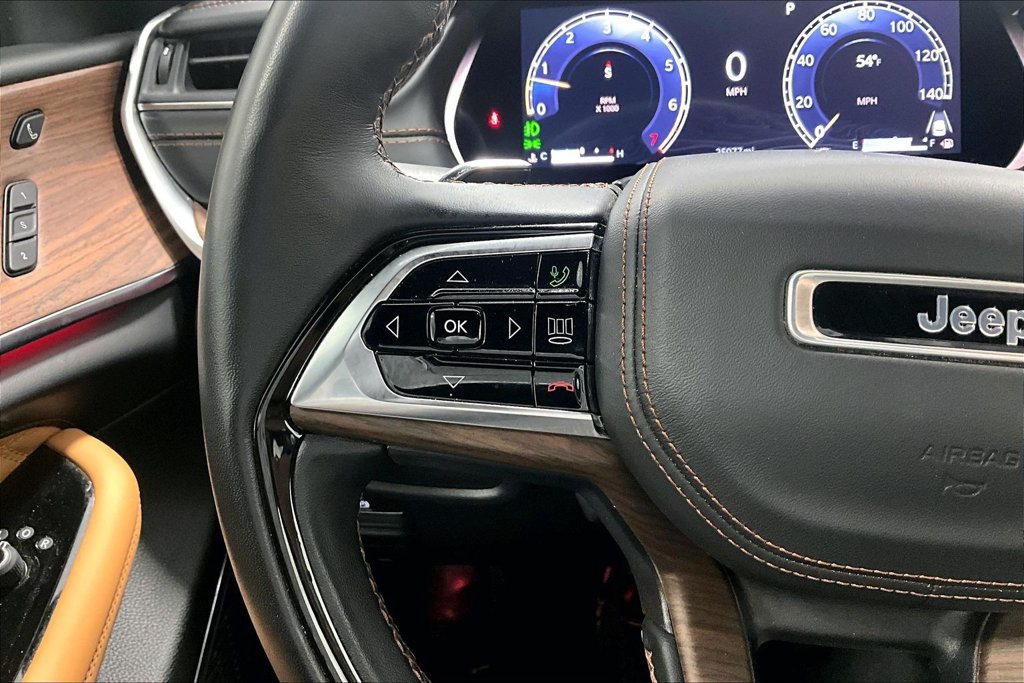 Used 2022 Jeep Grand Cherokee Summit RWD image 20