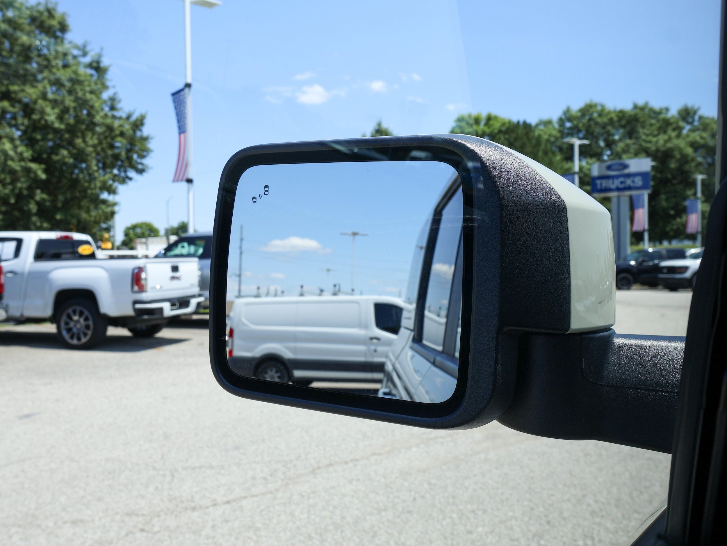 Used 2025 Ford Bronco Outer Banks AWD/4WD image 29