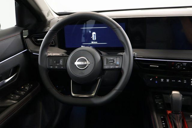 New 2025 Nissan Kicks SR w/ SR Premium Package image 12