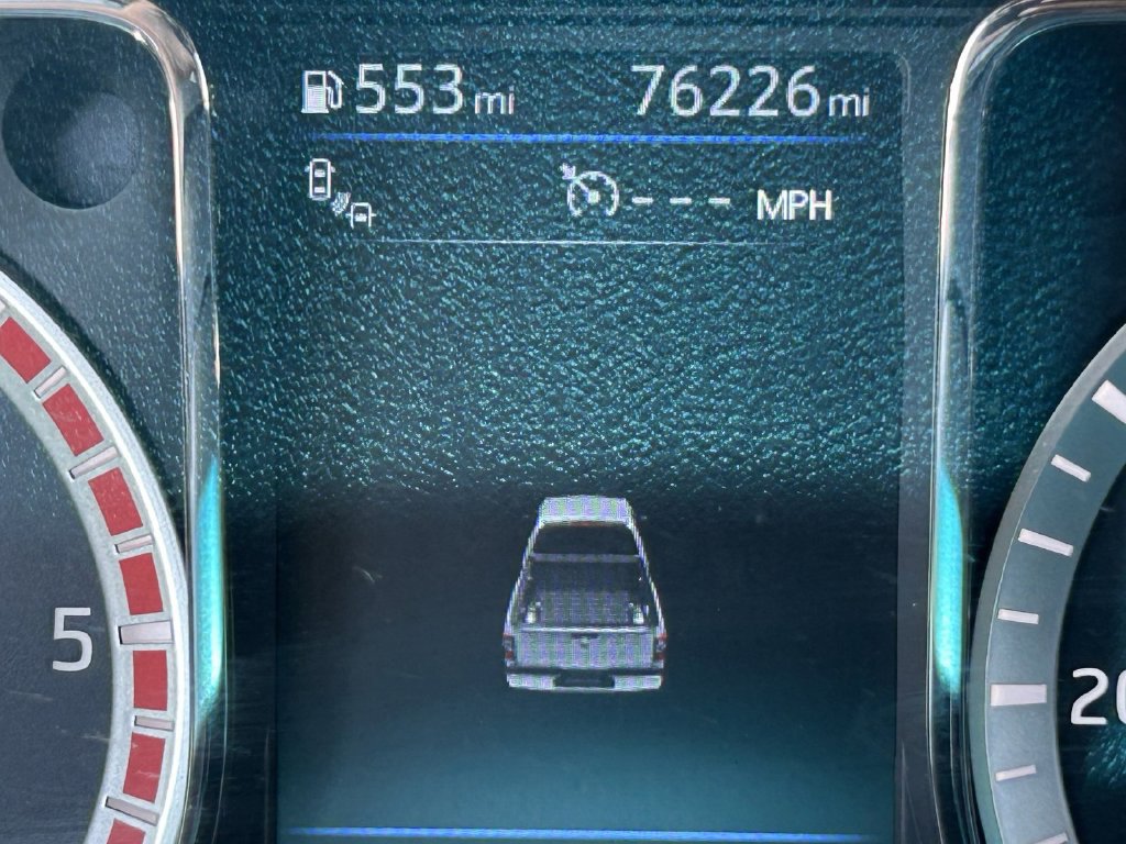 Used 2019 Nissan Titan SV w/ SV Convenience Package AWD/4WD image 30