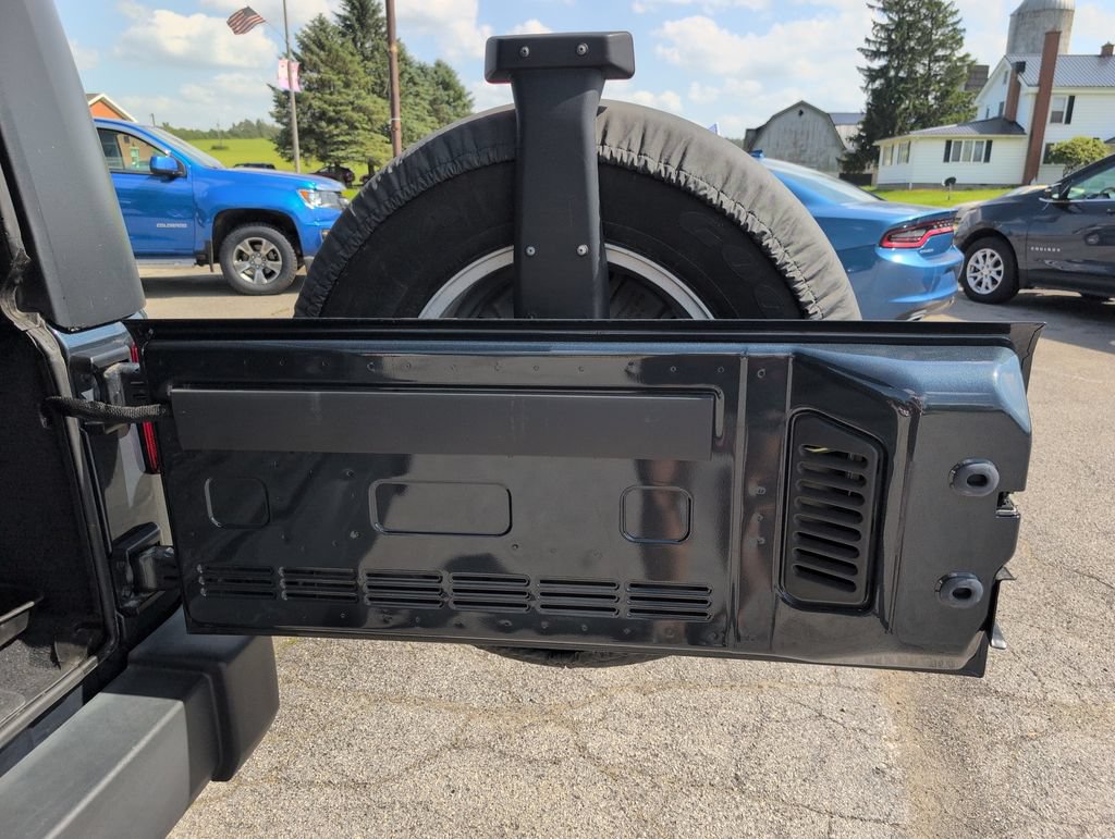 Used 2007 Jeep Wrangler X AWD/4WD image 17