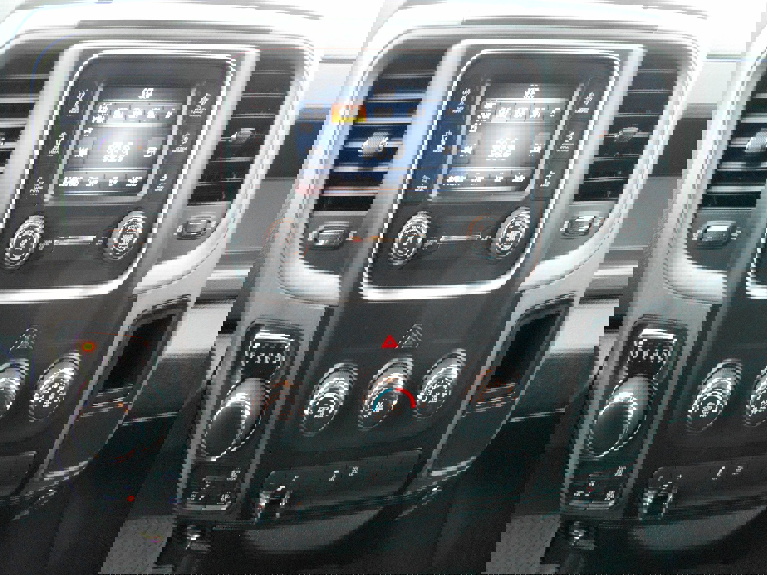 Used 2019 RAM 1500 Express w/ Express Value Package image 8