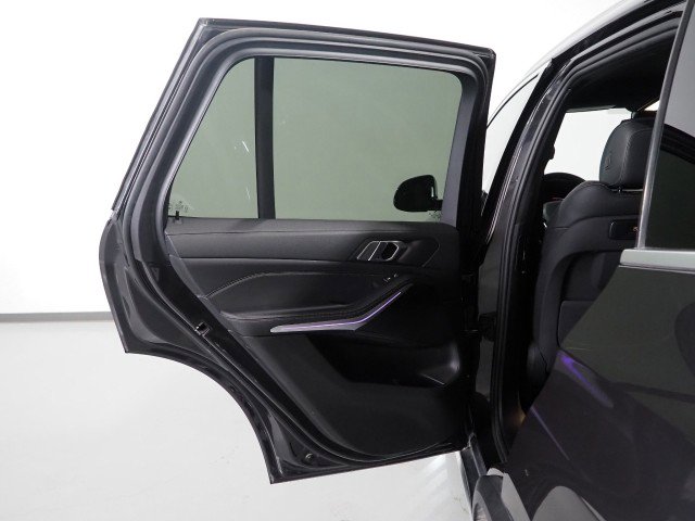 Used 2019 BMW X5 xDrive40i w/ Premium Package 2 image 62