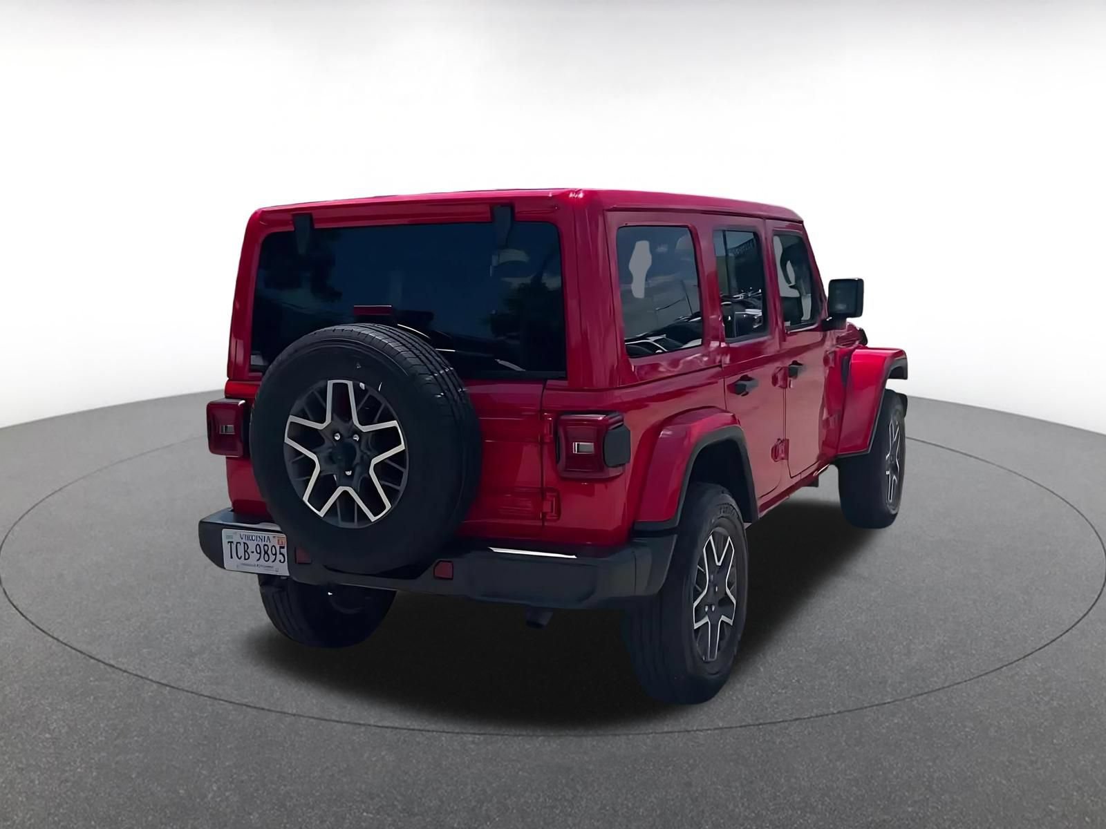 Used 2025 Jeep Wrangler Unlimited Sahara AWD/4WD image 14