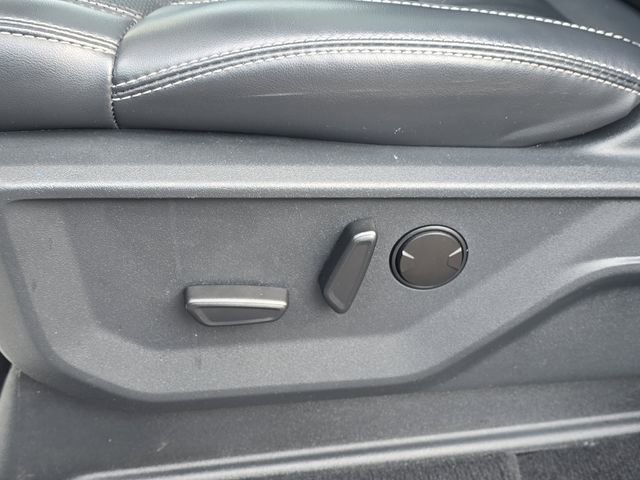 Certified 2025 Ford Expedition Platinum image 15