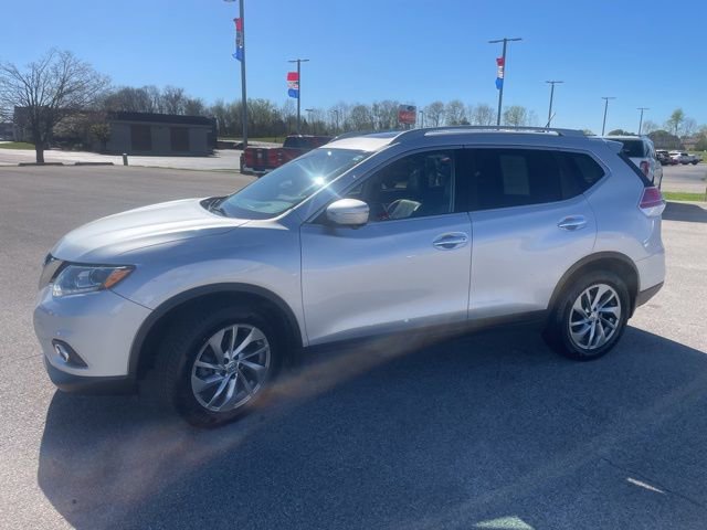 Used 2014 Nissan Rogue SL w/ SL Premium Package image 4