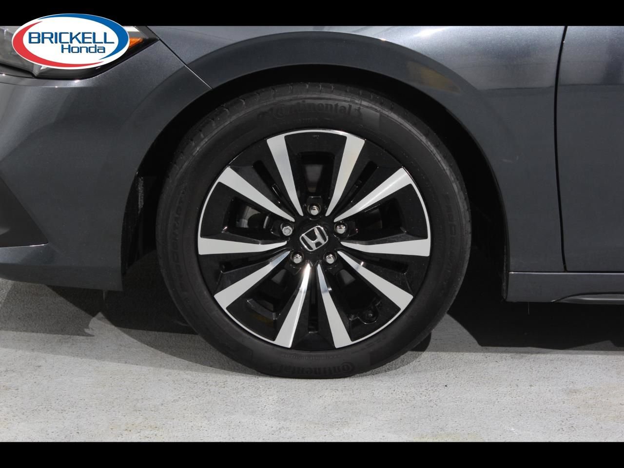 Used 2024 Honda Civic EX-L image 37