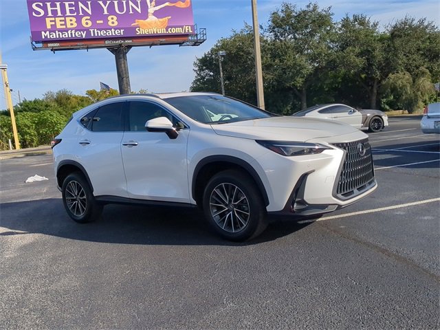 Used 2024 Lexus NX 250 250 Premium image 4